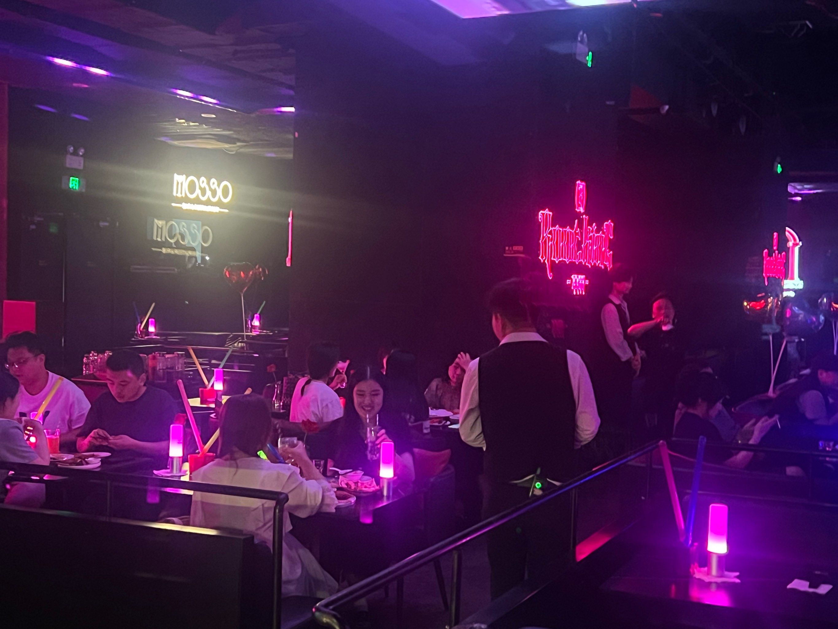 南充商务ktv模式创新体验指南-阆中市ktv预订